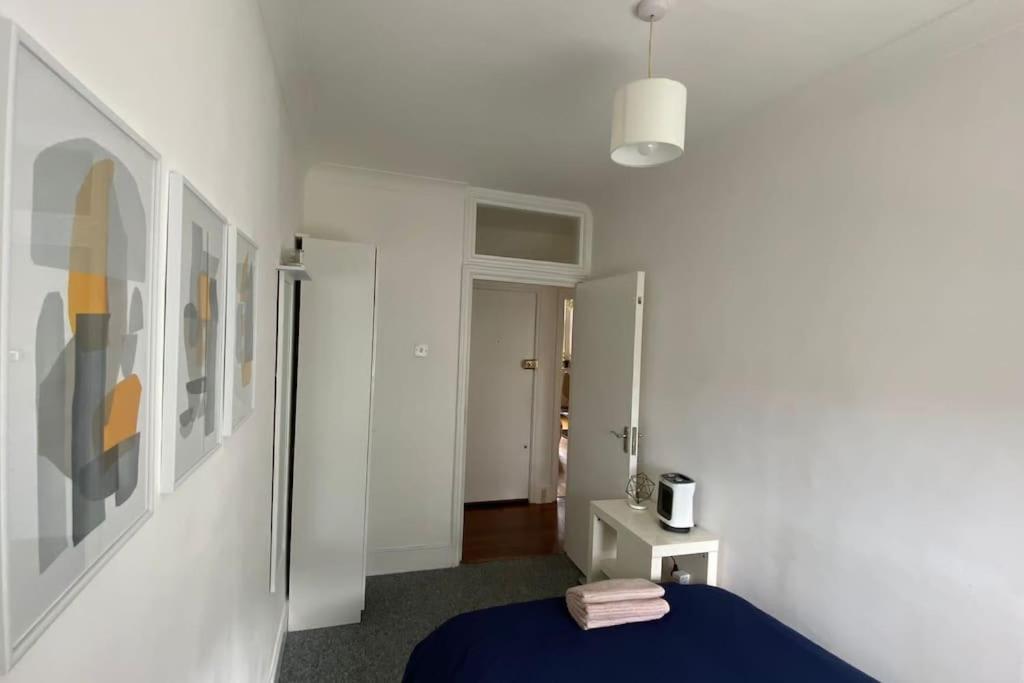 2 Bedroom Flat In Camberwell Green - Central Location With Excellent Connections To Tourist Attractions And Main London Airports Bagian luar foto